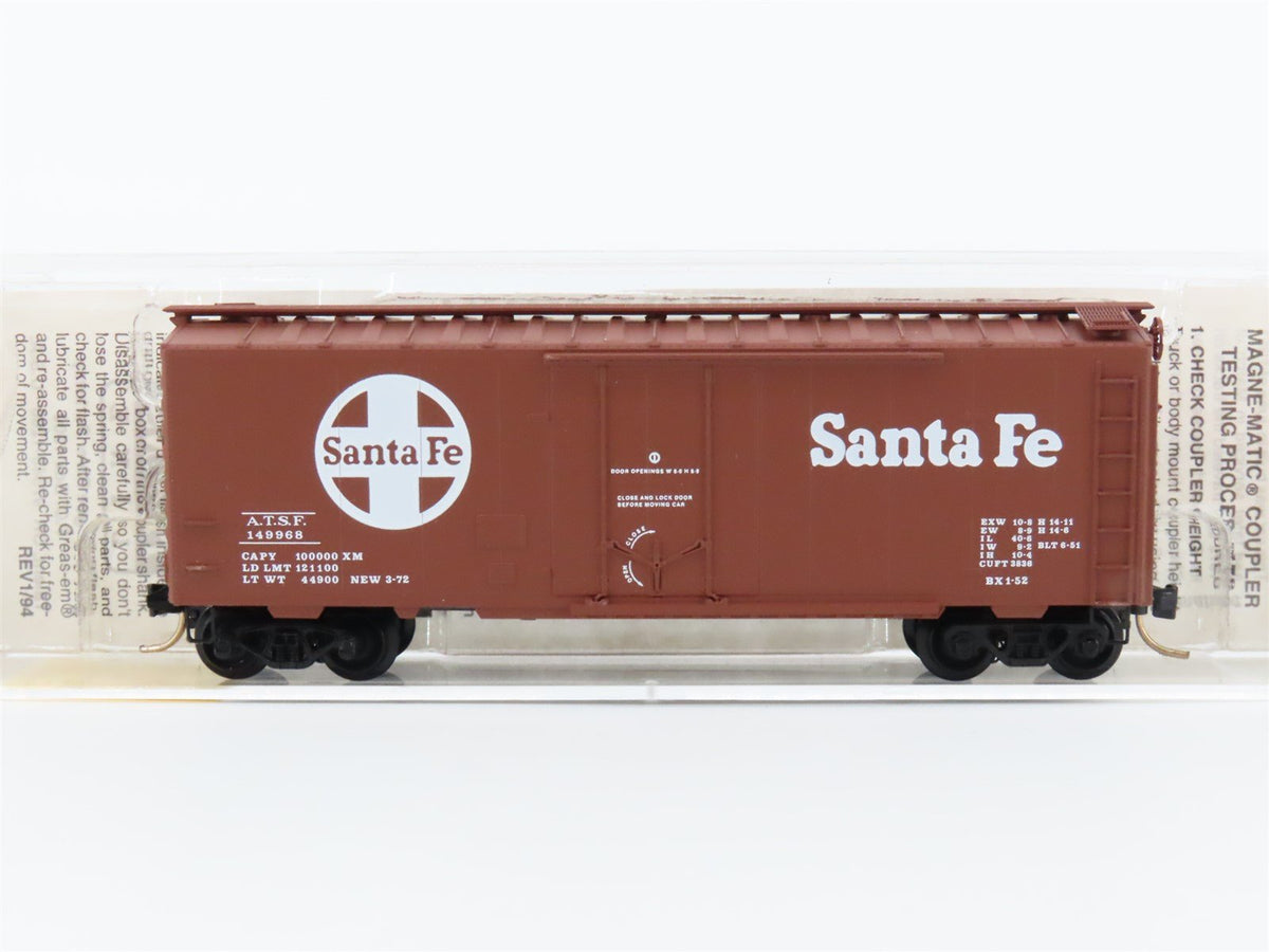 N Scale Micro-Trains MTL 21110 ATSF Santa Fe 40&#39; Plug Door Box Car #149968