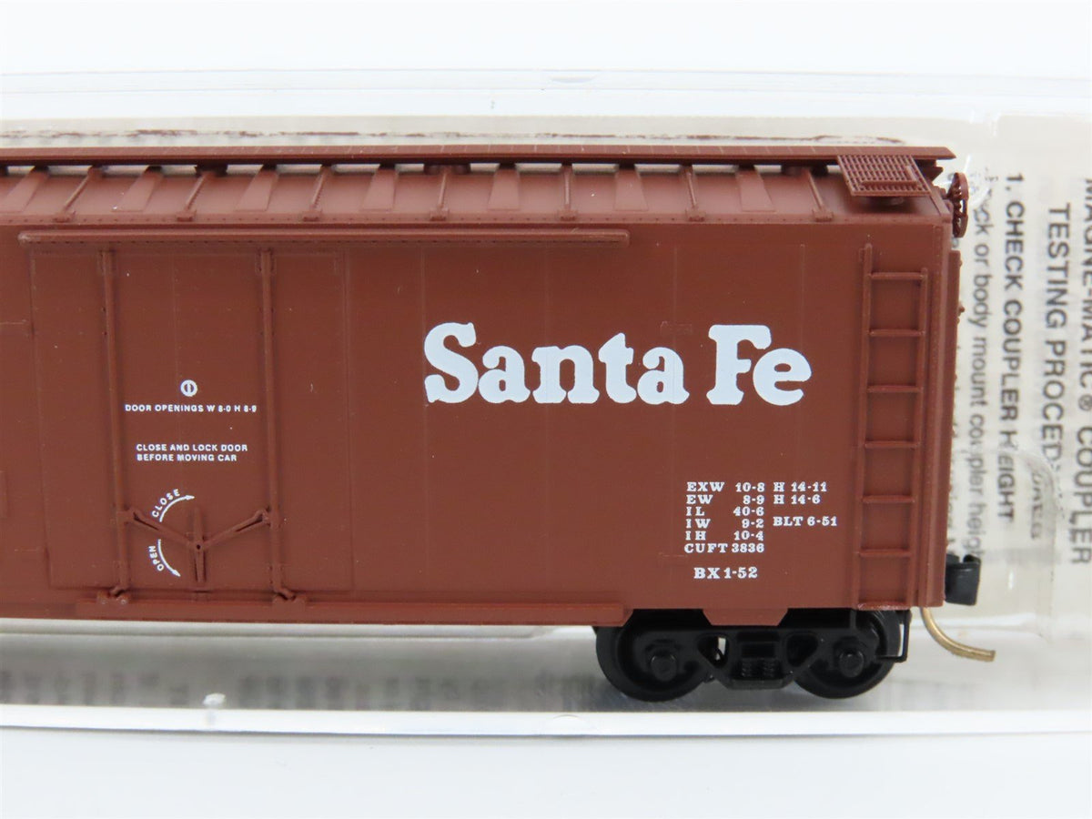 N Scale Micro-Trains MTL 21110 ATSF Santa Fe 40&#39; Plug Door Box Car #149968