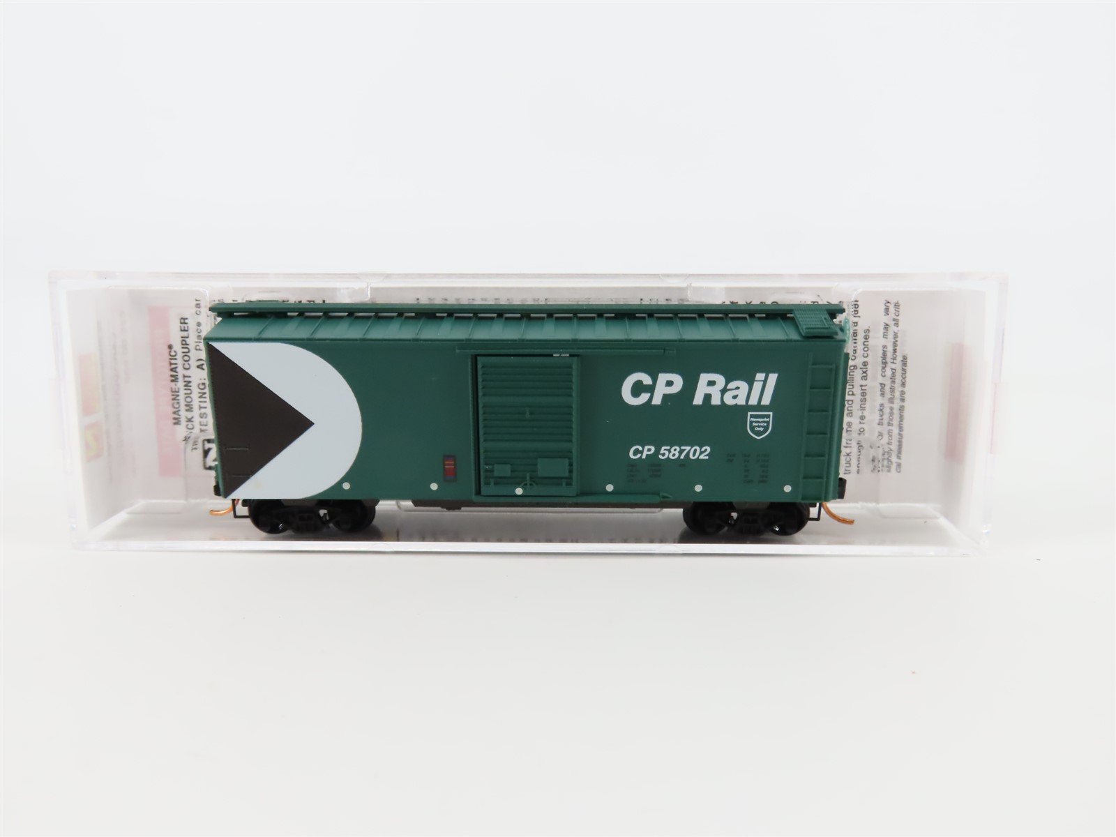 N Scale Micro-Trains MTL 02000936 CP Rail 40' Single Door Boxcar #58702