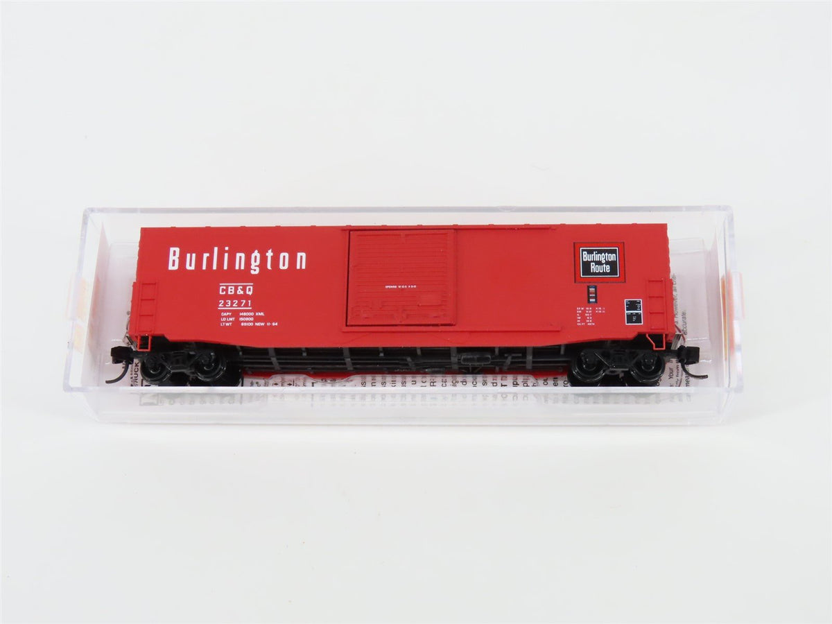 N Micro-Trains MTL 18000210 CB&amp;Q Burlington Route 50&#39; Boxcar #23271