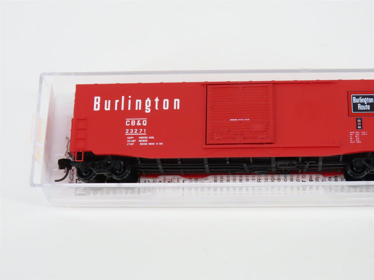 N Micro-Trains MTL 18000210 CB&amp;Q Burlington Route 50&#39; Boxcar #23271