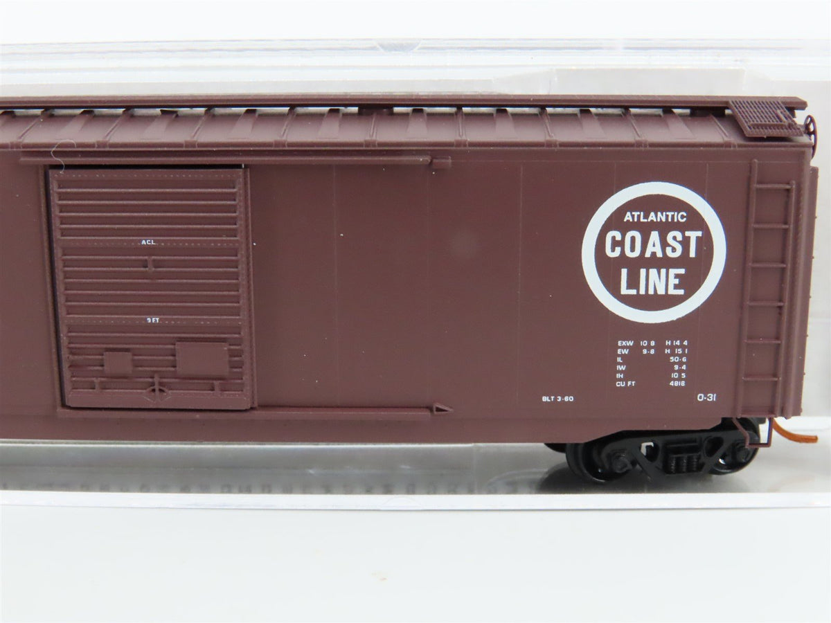 N Scale Micro-Trains MTL 03100140 ACL Atlantic Coast Line 50&#39; Box Car #3111