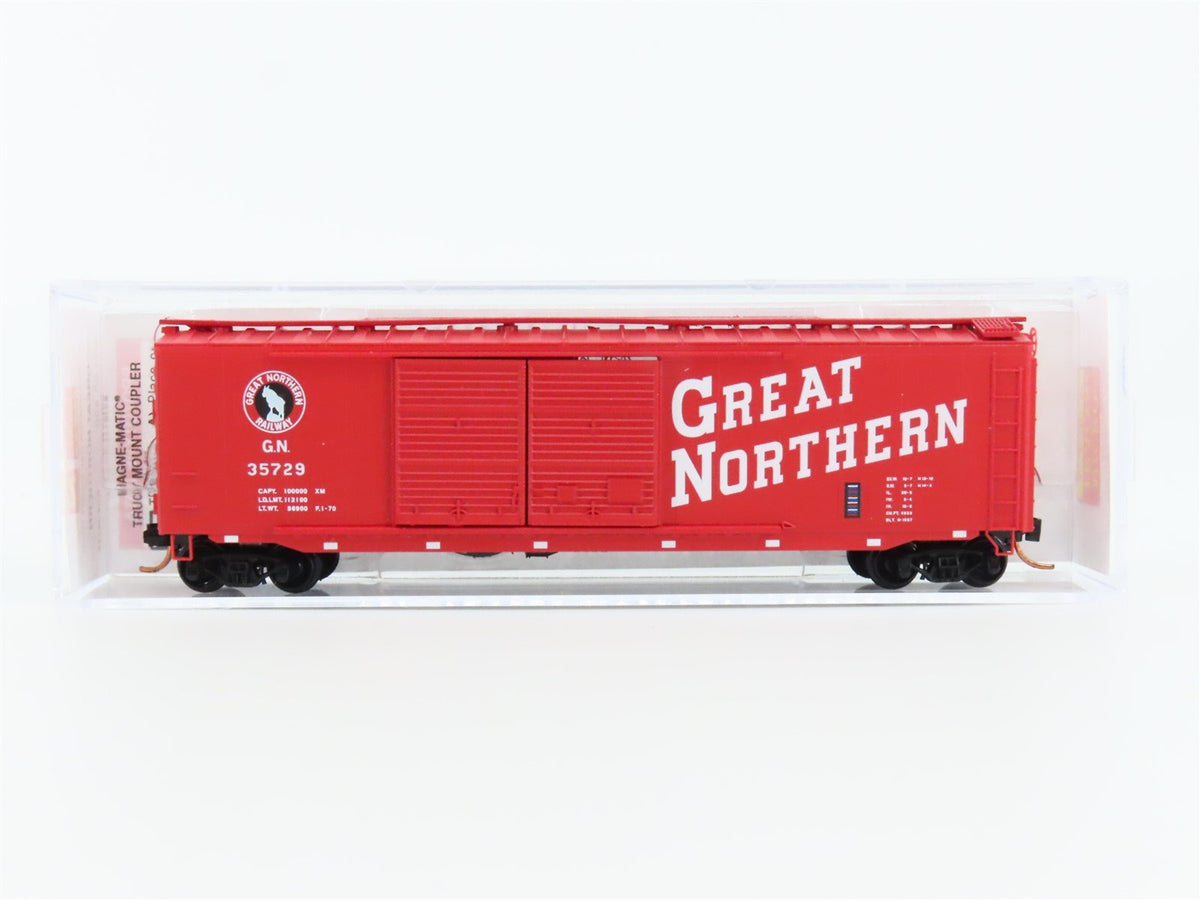 N Scale Micro-Trains MTL 03400420 GN Great Northern 50&#39; Plug Door Box Car #35729