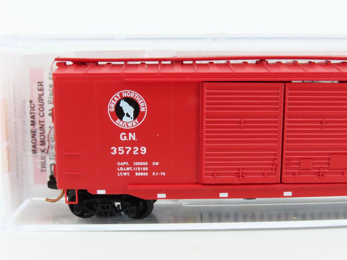 N Scale Micro-Trains MTL 03400420 GN Great Northern 50&#39; Plug Door Box Car #35729