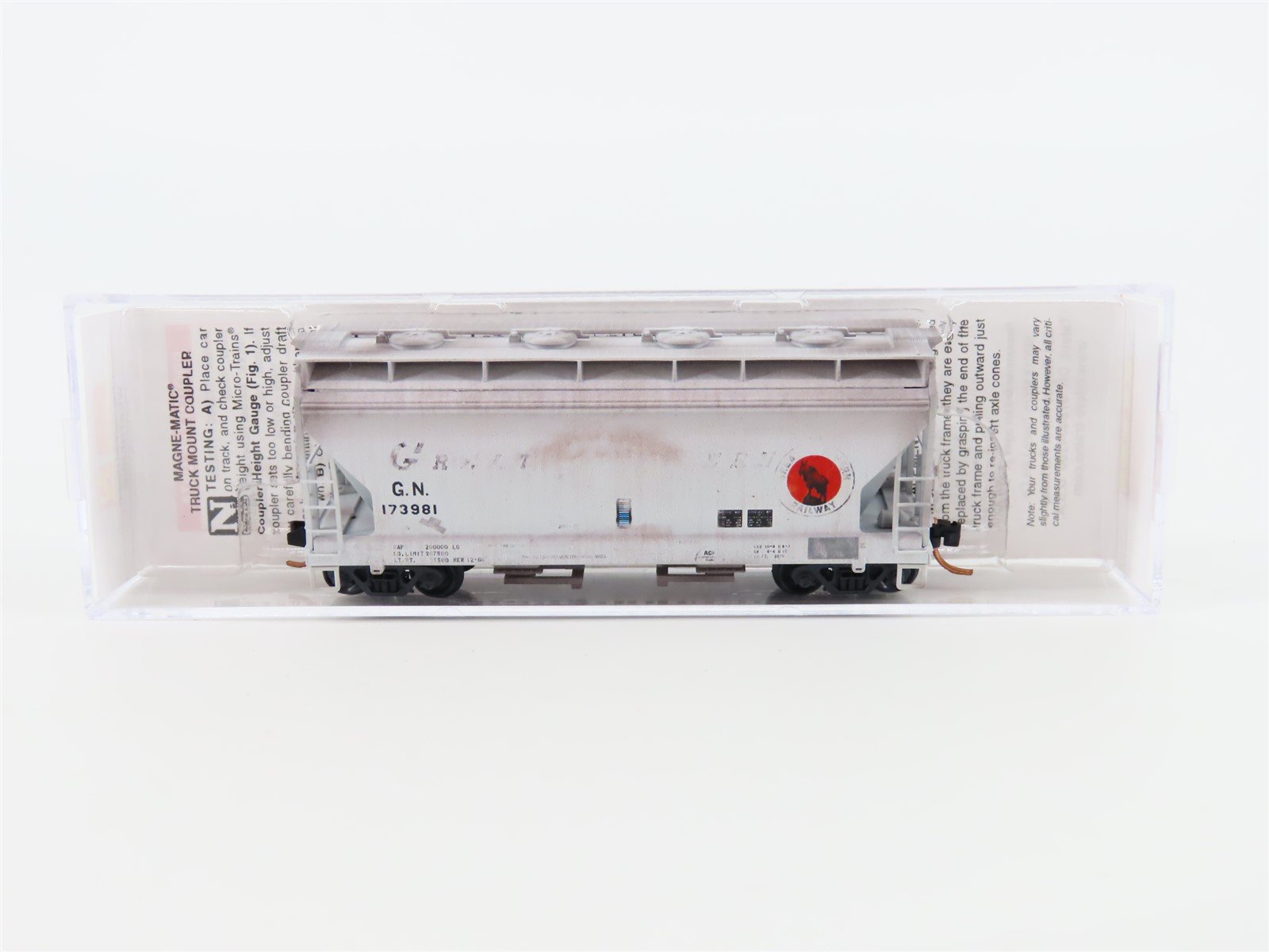 N Micro-Trains MTL 09252170 GN Great Northern 2 Bay Hopper #173981 Weathered