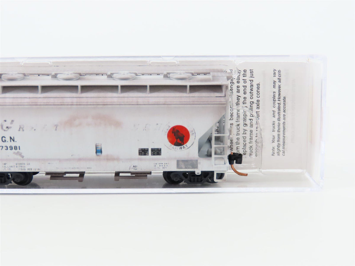 N Micro-Trains MTL 09252170 GN Great Northern 2 Bay Hopper #173981 Weathered