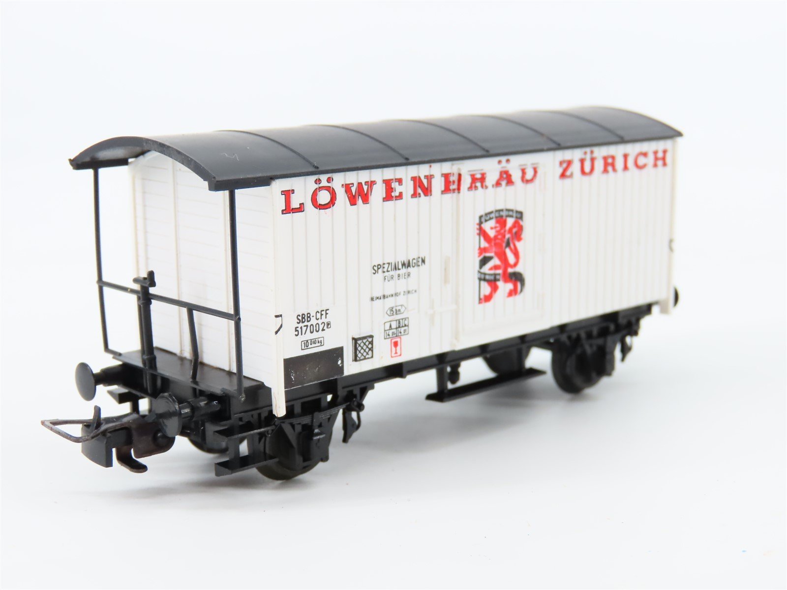 HO Scale Liliput 24952 SBB-CFF Swiss Löwenbräu Zürich Beer Car #517002P