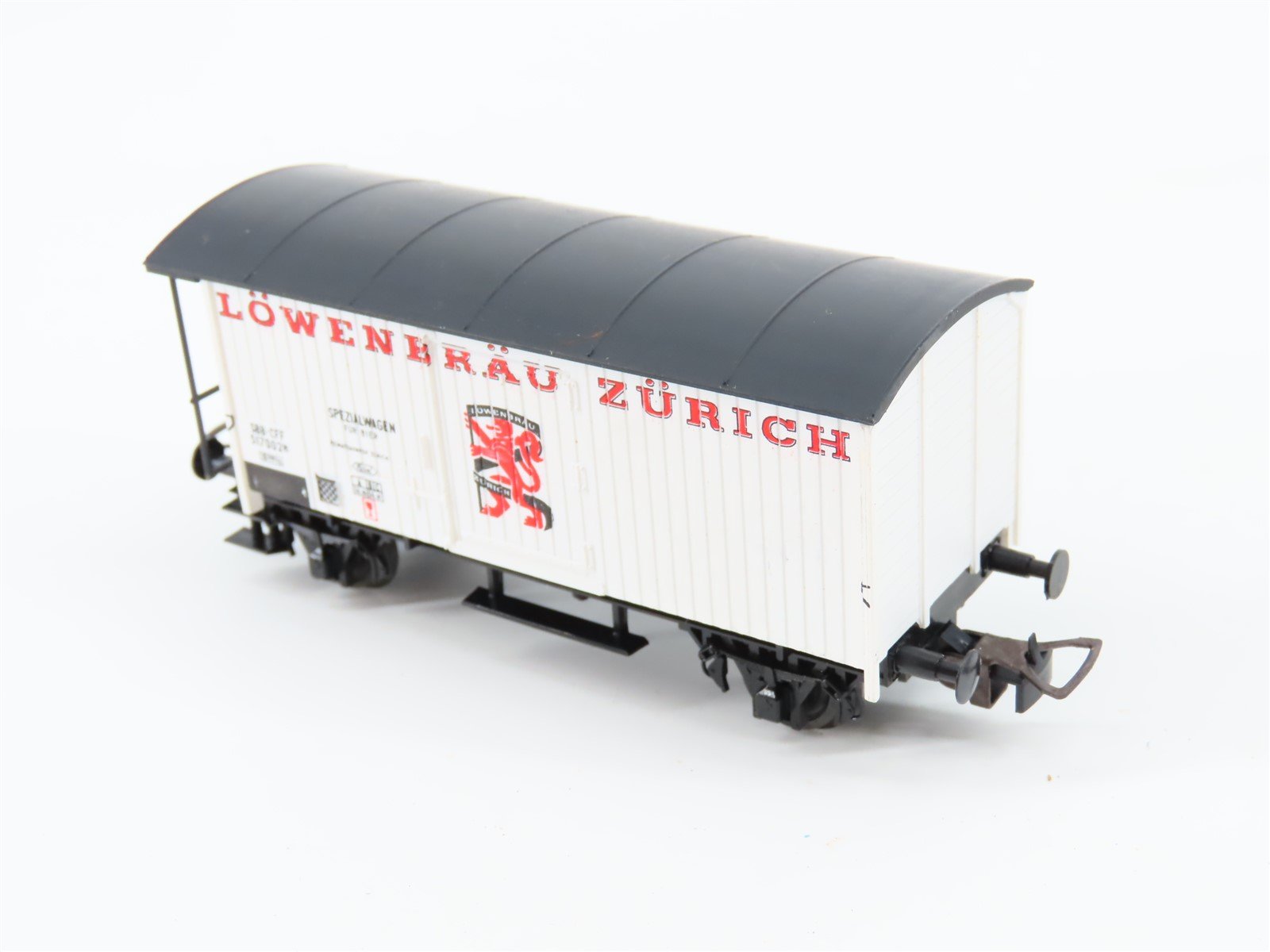 HO Scale Liliput 24952 SBB-CFF Swiss Löwenbräu Zürich Beer Car #517002P