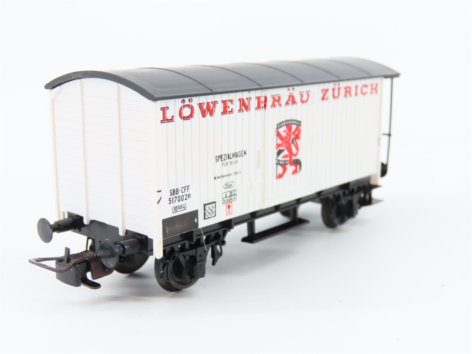 HO Scale Liliput 24952 SBB-CFF Swiss Löwenbräu Zürich Beer Car #517002P