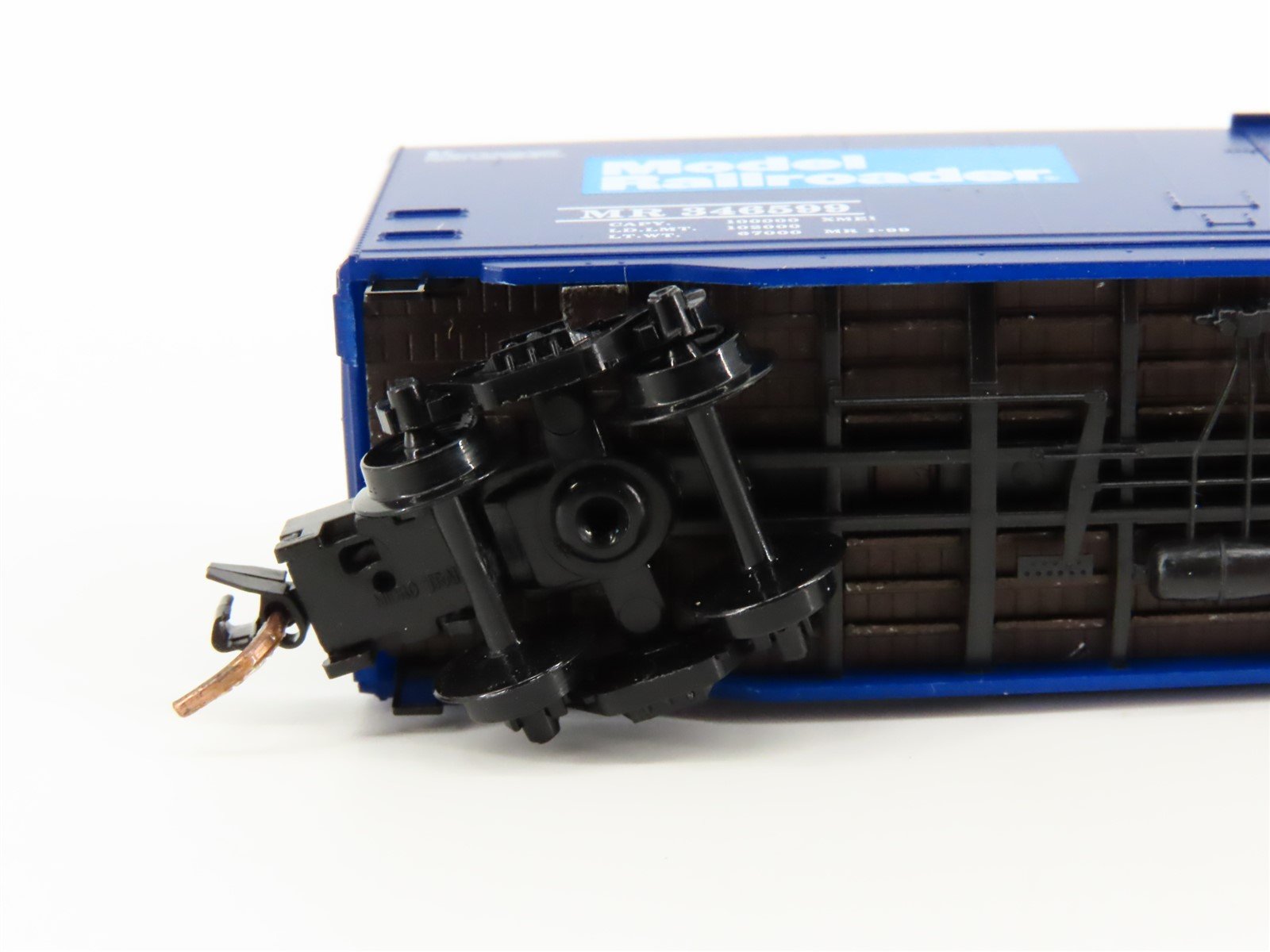 N Micro-Trains MTL 32360 MR Model Railroader 65 Yrs 50' Plug Door Boxcar #346599