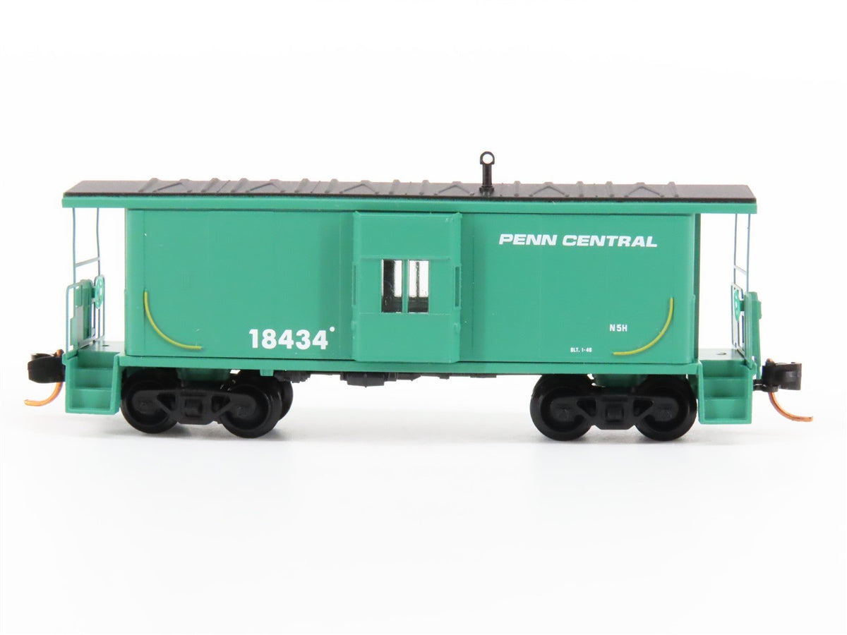 N Scale Micro-Trains MTL 13000050 PC Penn Central Bay Window Caboose #18434