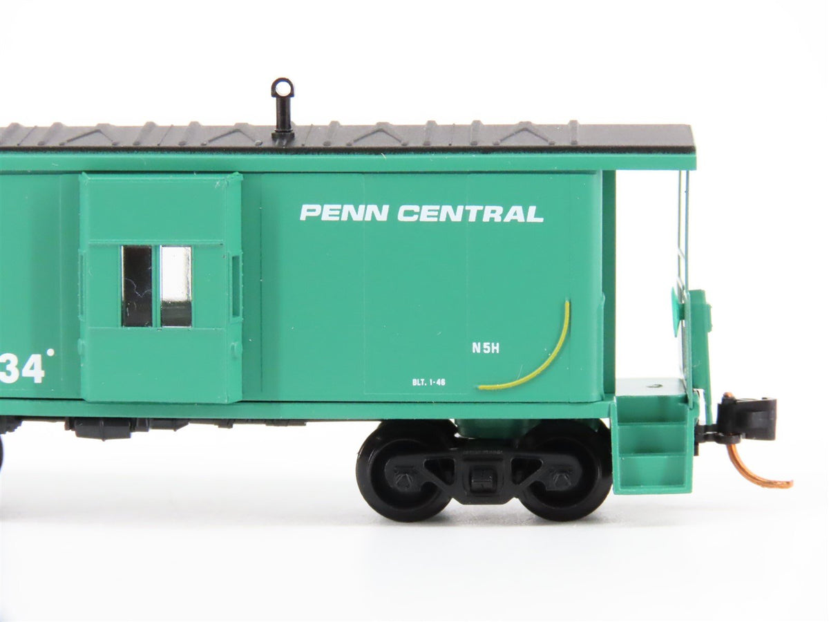 N Scale Micro-Trains MTL 13000050 PC Penn Central Bay Window Caboose #18434