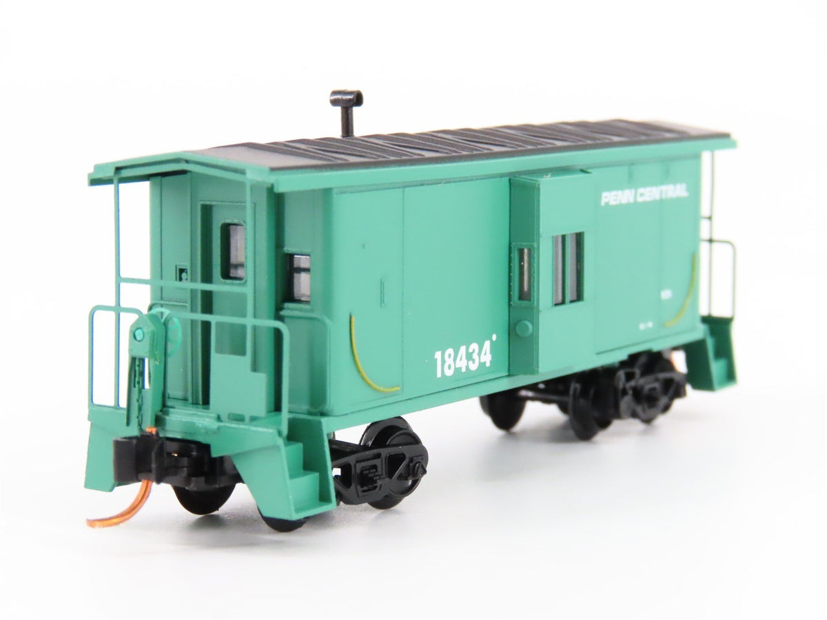 N Scale Micro-Trains MTL 13000050 PC Penn Central Bay Window Caboose #18434