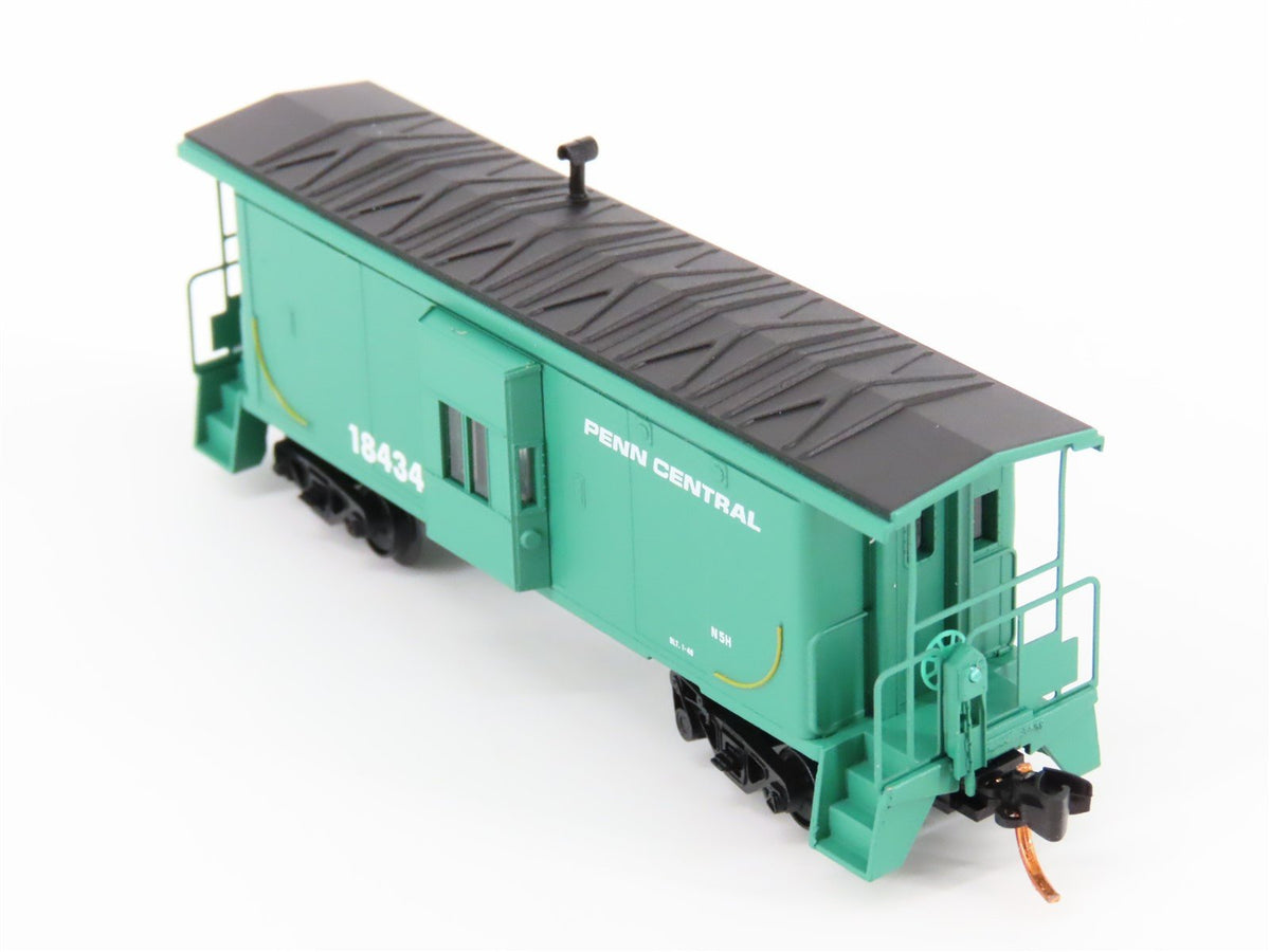 N Scale Micro-Trains MTL 13000050 PC Penn Central Bay Window Caboose #18434