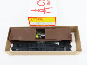 HO Scale Accurail 5700 / 7597 50' Box Car & 3-Bay Hopper 12-Pack