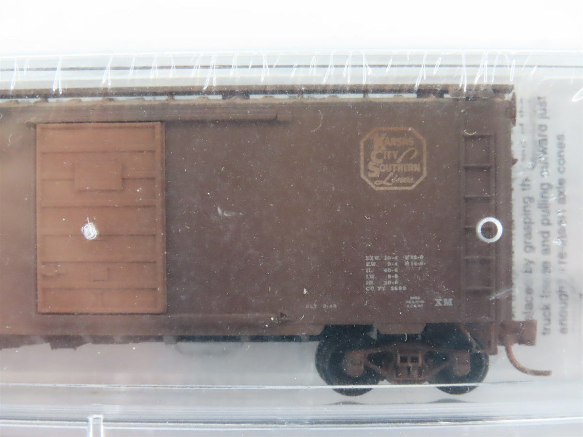 N Scale Micro-Trains MTL 02044966 KCS / ATSF 40&#39; Box Car - Weathered Set of 2