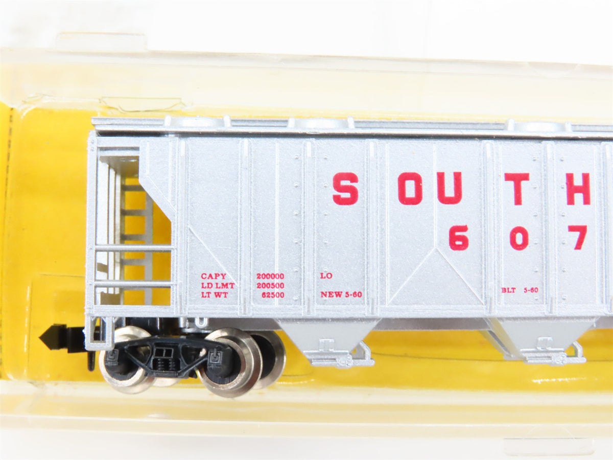 N Scale Atlas 3722 SOU Southern 3-Bay Covered Hopper #6079