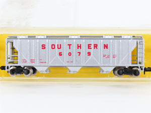 N Scale Atlas 3722 SOU Southern 3-Bay Covered Hopper #6079