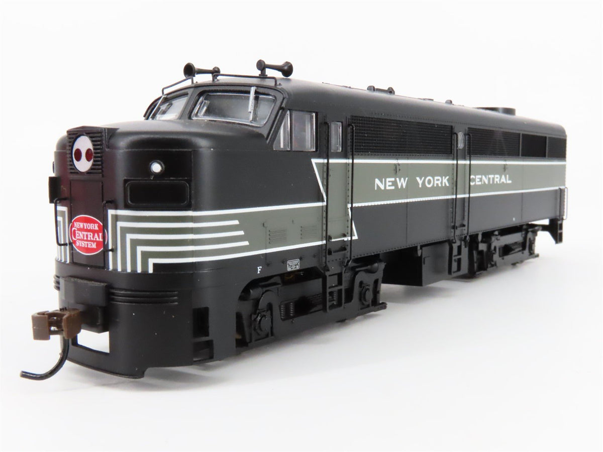 HO Scale Bachmann 64702 NYC New York Central FA2 Diesel w/ DCC &amp; Sound