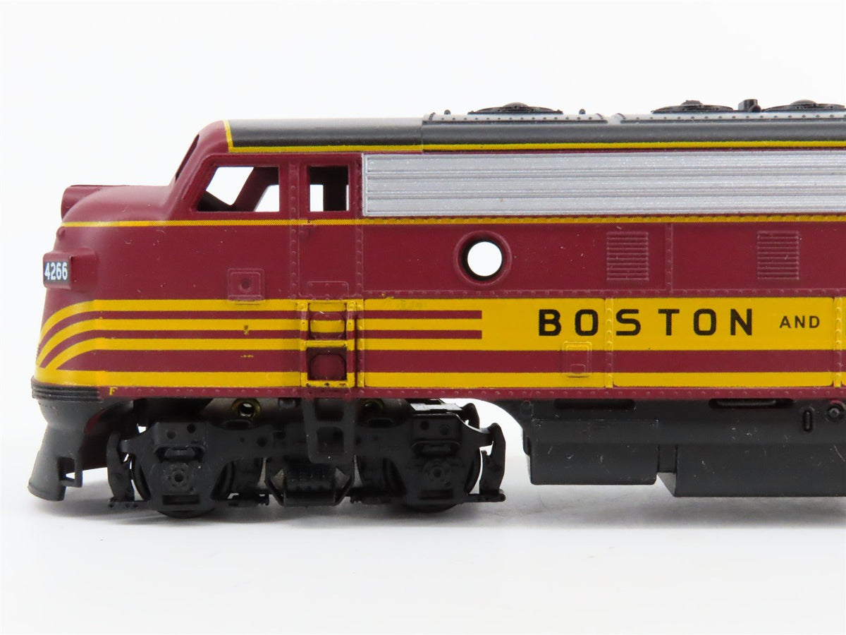 HO Scale Athearn 2209 B&amp;M Boston &amp; Maine F7 A/A Diesel Locomotive Set