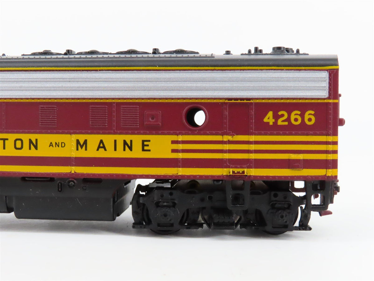 HO Scale Athearn 2209 B&amp;M Boston &amp; Maine F7 A/A Diesel Locomotive Set