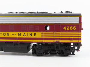 HO Scale Athearn 2209 B&M Boston & Maine F7 A/A Diesel Locomotive Set