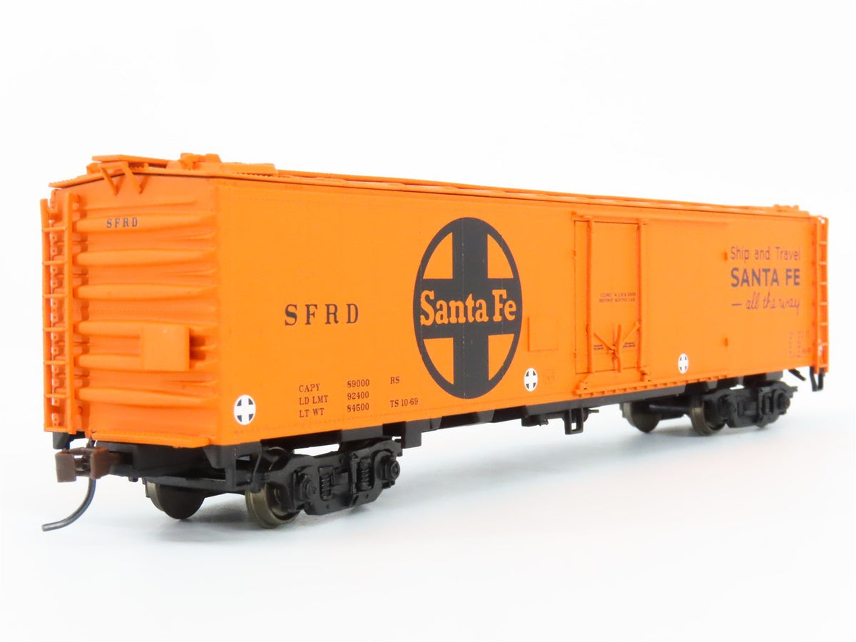 HO Scale Walthers 932-6248 SFRD Santa Fe 50&#39; REA Express Reefer