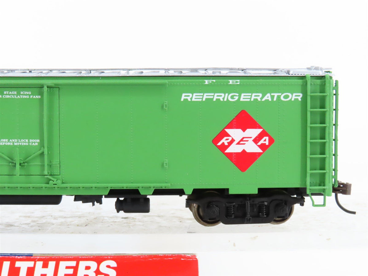 HO Scale Walthers 932-6244 REX ATSF Santa Fe 50&#39; REA Express Reefer