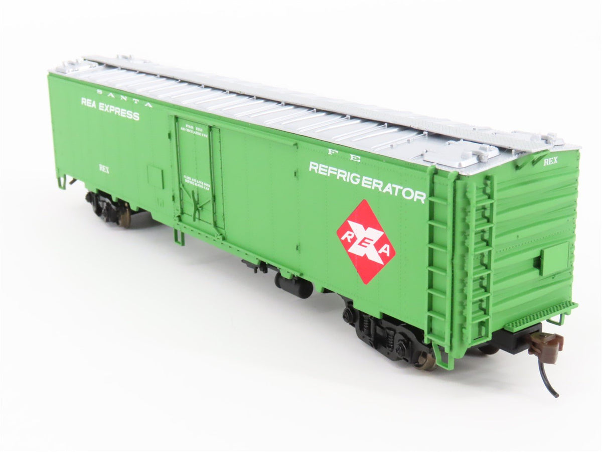 HO Scale Walthers 932-6244 REX ATSF Santa Fe 50&#39; REA Express Reefer