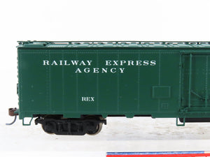 HO Scale Walthers 932-6241 REA Railway Express Agency 50' Express Reefer