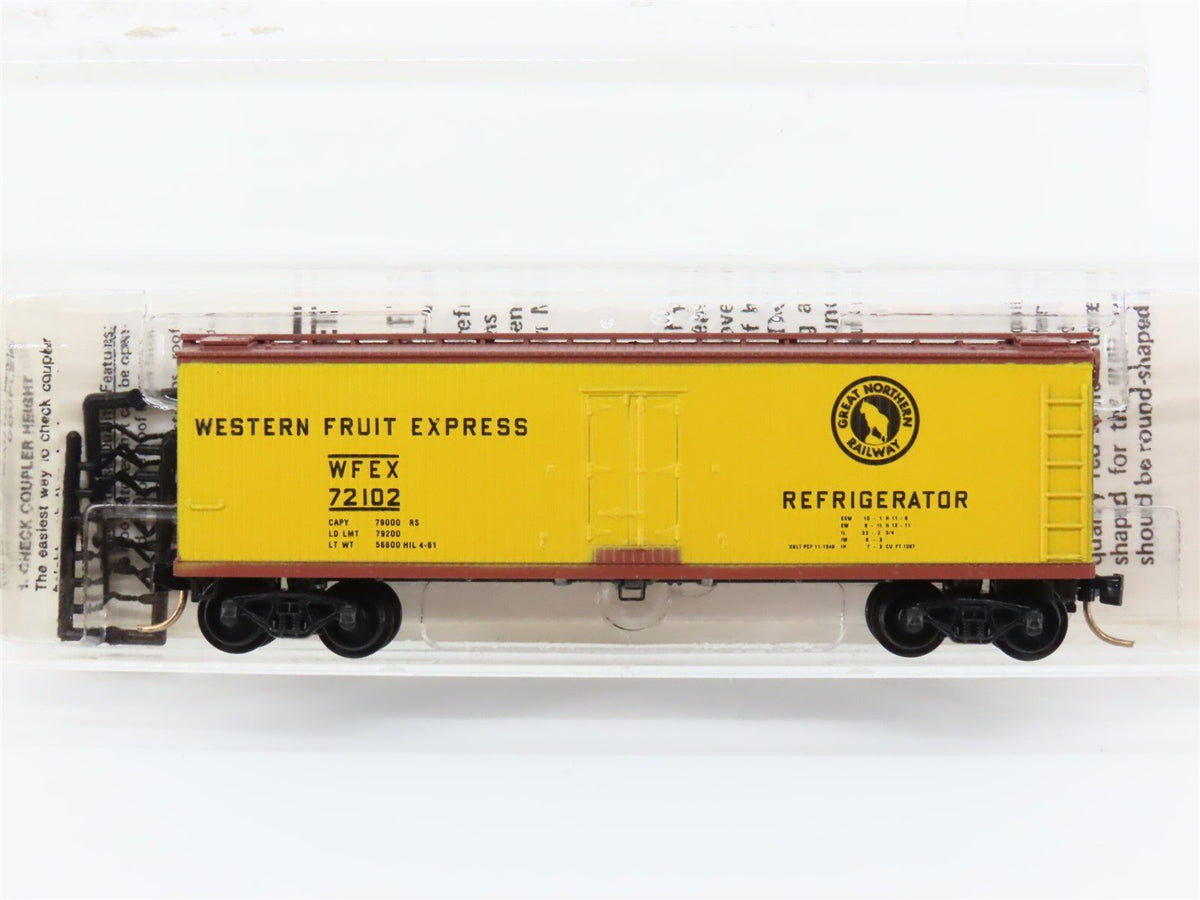 N Scale Micro-Trains MTL 47330 GN Great Northern 40&#39; Wood Reefer Car #72102