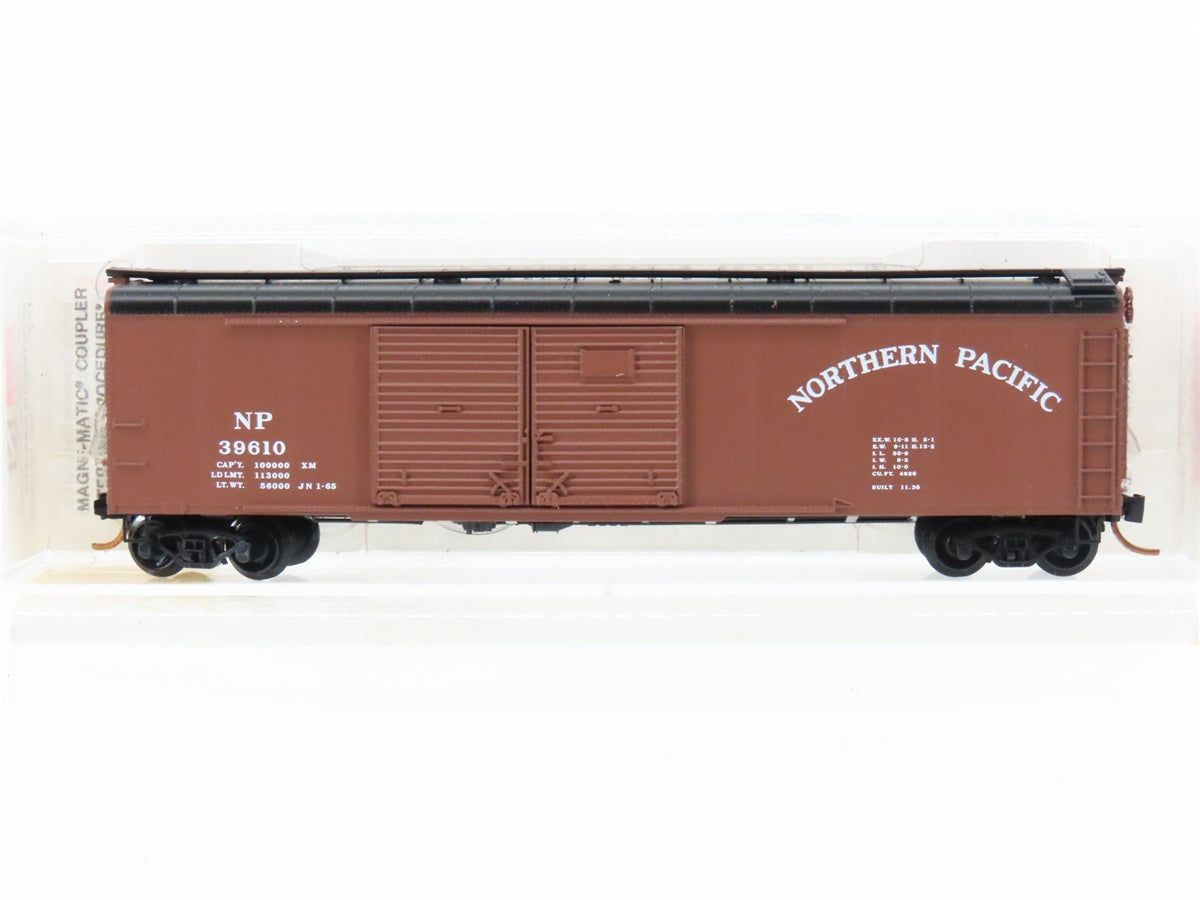 N Scale Micro-Trains MTL 79020 NP Northern Pacific 50&#39; Wagon Top Boxcar #39610