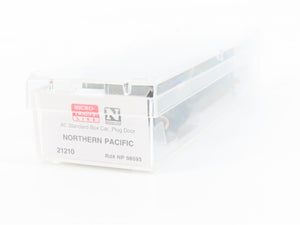 N Scale Micro-Trains MTL 21210 NP Northern Pacific 40' Standard Boxcar #98593