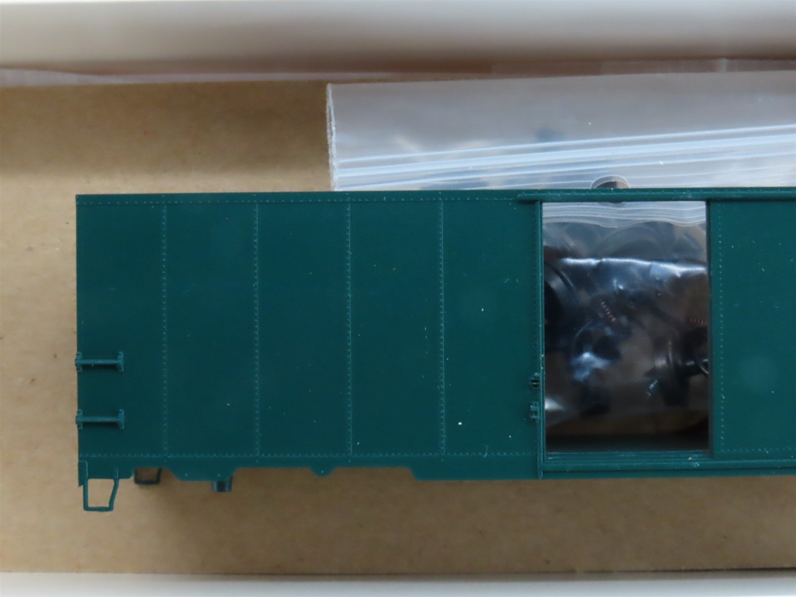 HO Scale Branchline Yardmaster Series Kit 8000 Undecorated 40' AAR Box Car