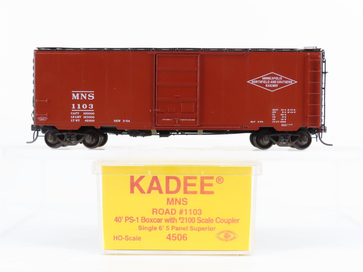 HO Scale Kadee 4506 MNS Minneapolis Northfield &amp; Southern 40&#39; Box Car #1103