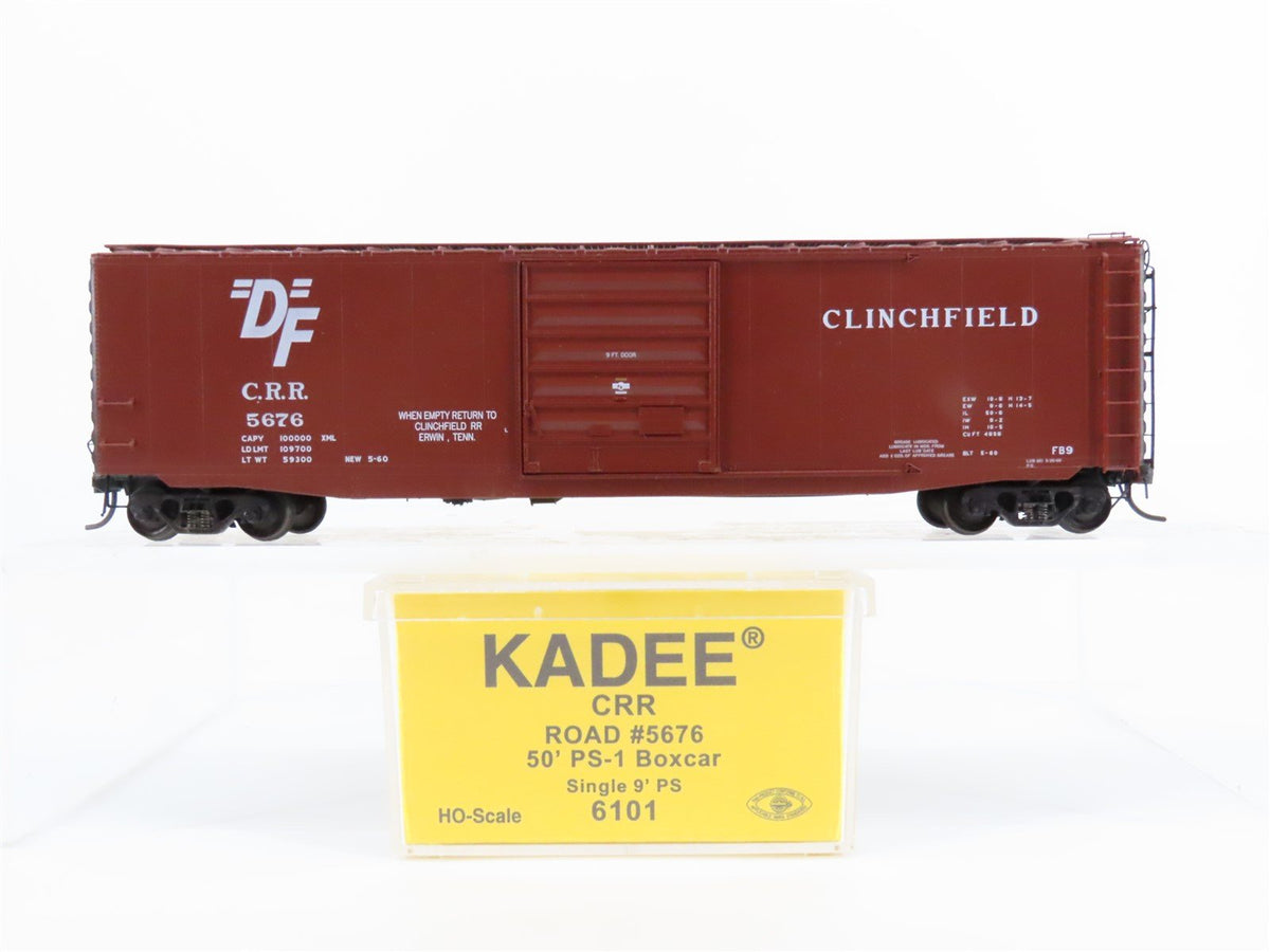 HO Scale Kadee 6101 CRR Clinchfield 50&#39; Single Door Box Car #5676