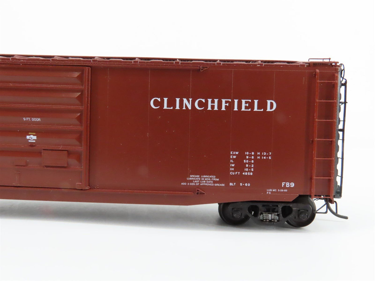 HO Scale Kadee 6101 CRR Clinchfield 50&#39; Single Door Box Car #5676