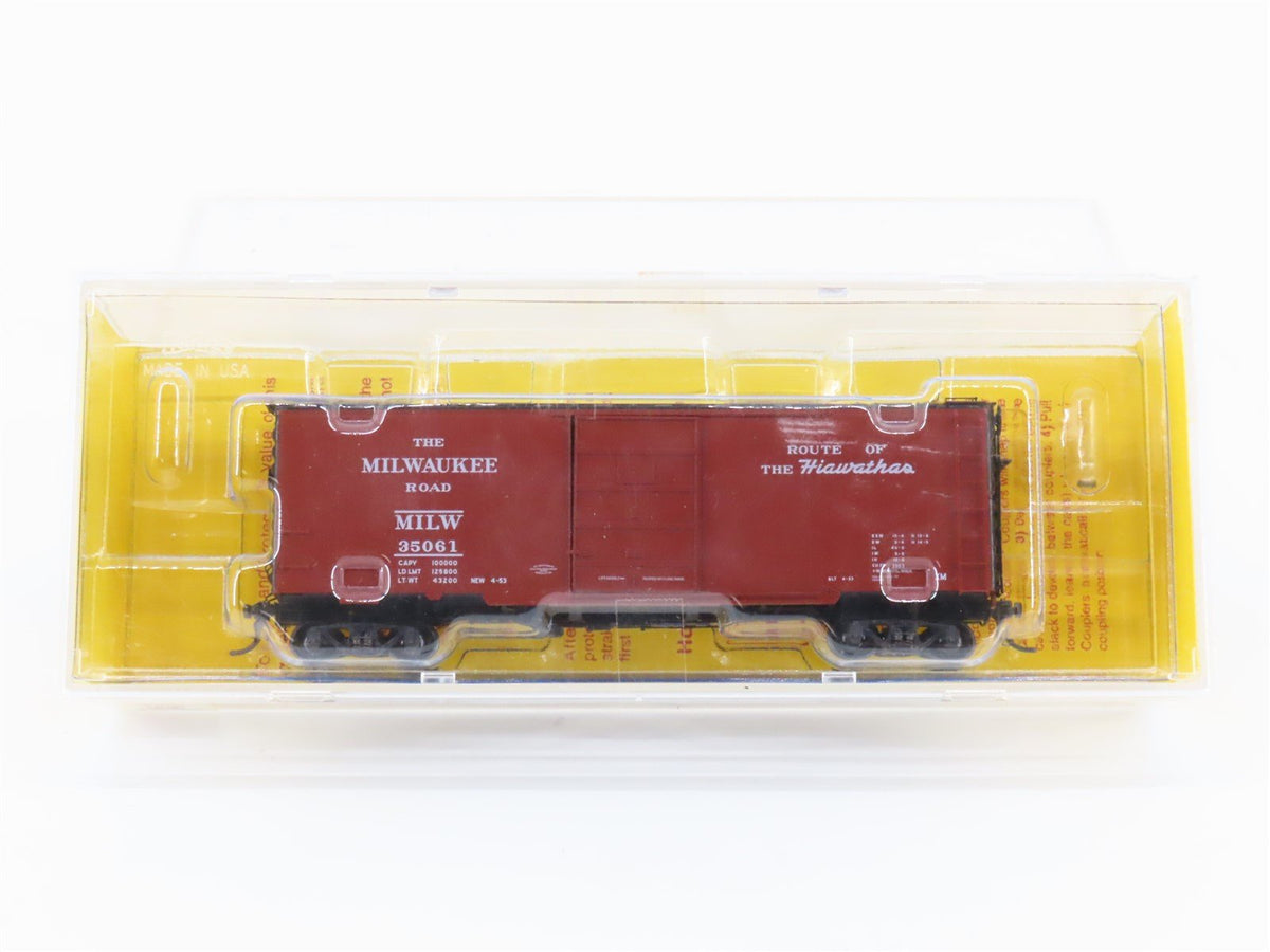 HO Scale Kadee 4806 MILW Route Of The Hiawathas 40&#39; Box Car #35061 - Sealed