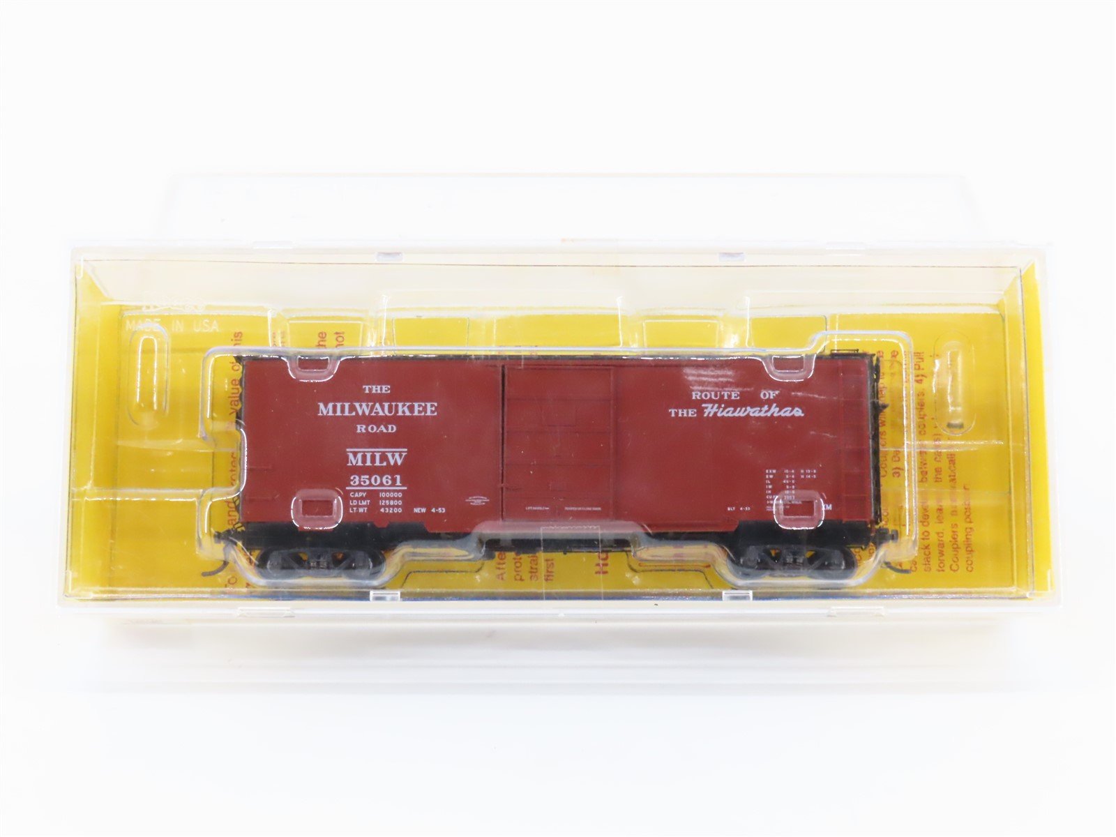 HO Scale Kadee 4806 MILW Route Of The Hiawathas 40' Box Car #35061 - Sealed