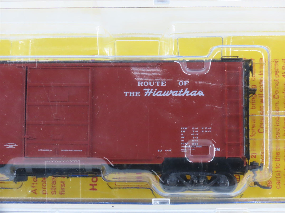 HO Scale Kadee 4806 MILW Route Of The Hiawathas 40&#39; Box Car #35061 - Sealed