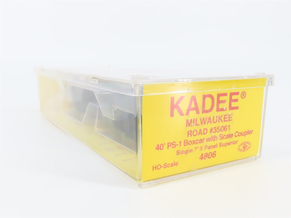 HO Scale Kadee 4806 MILW Route Of The Hiawathas 40&#39; Box Car #35061 - Sealed