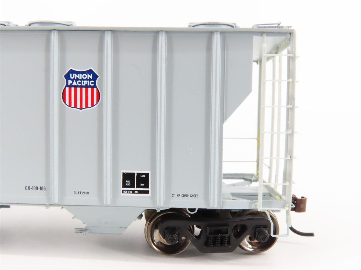 HO Scale Athearn 97327 UP BKTY Union Pacific 2-Bay Covered Hopper #1305