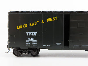 HO Kadee Cars #4813 TP&W Toledo Peoria & Western 40' Single Door Box Car #601