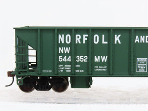 HO Walthers Gold 932-34236 N&W Norfolk & Western 2-Bay Ballast Hoppers 3-Pack