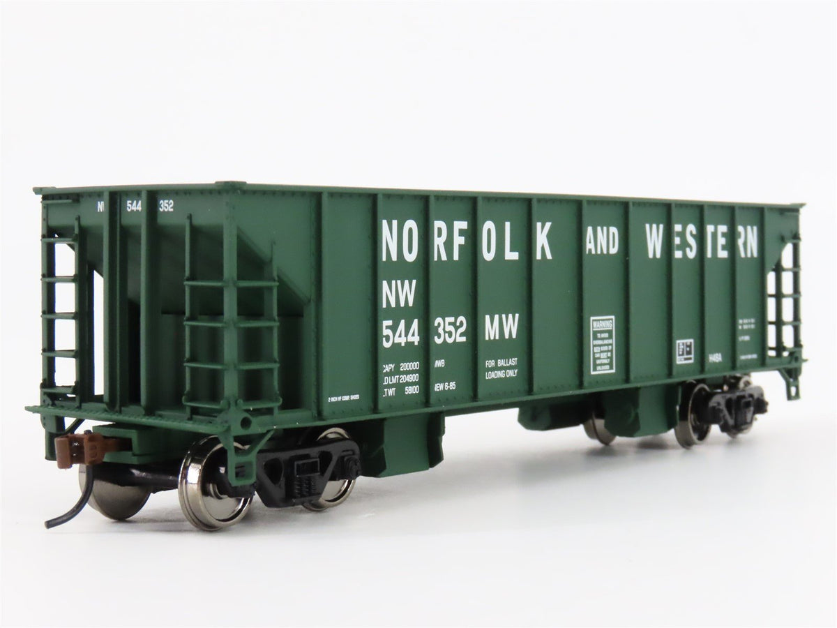 HO Walthers Gold 932-34236 N&amp;W Norfolk &amp; Western 2-Bay Ballast Hoppers 3-Pack