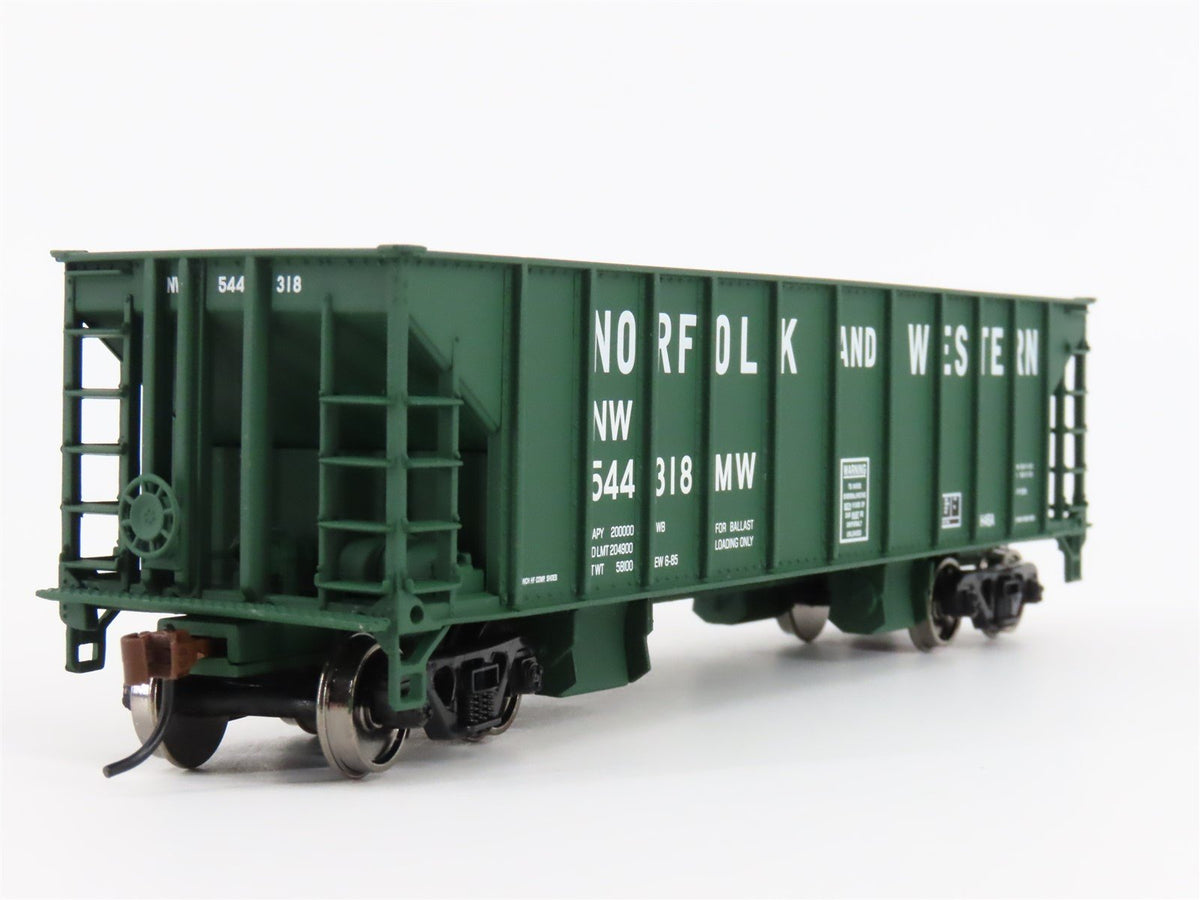 HO Walthers Gold 932-34236 N&amp;W Norfolk &amp; Western 2-Bay Ballast Hoppers 3-Pack