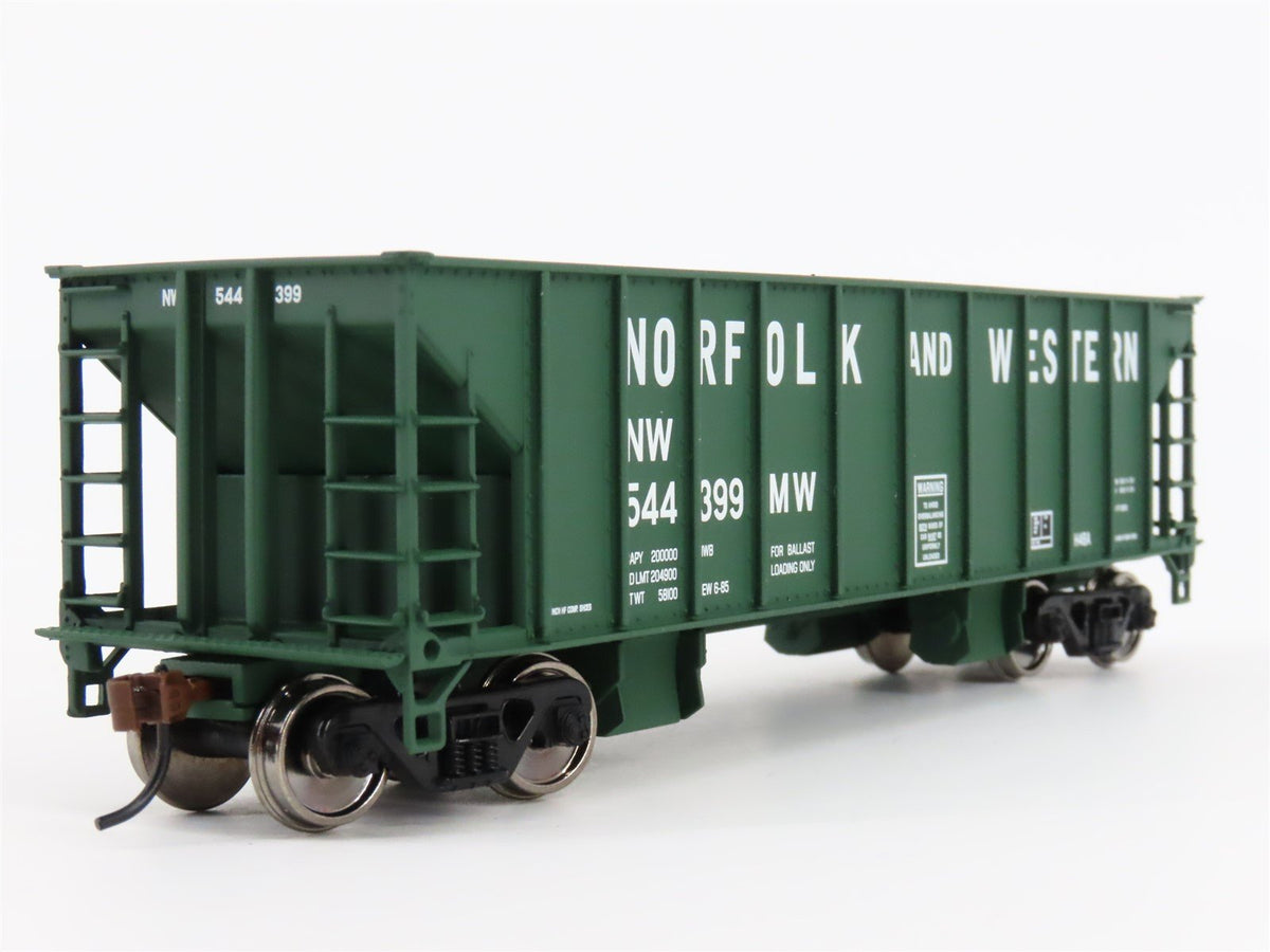 HO Walthers Gold 932-34236 N&amp;W Norfolk &amp; Western 2-Bay Ballast Hoppers 3-Pack