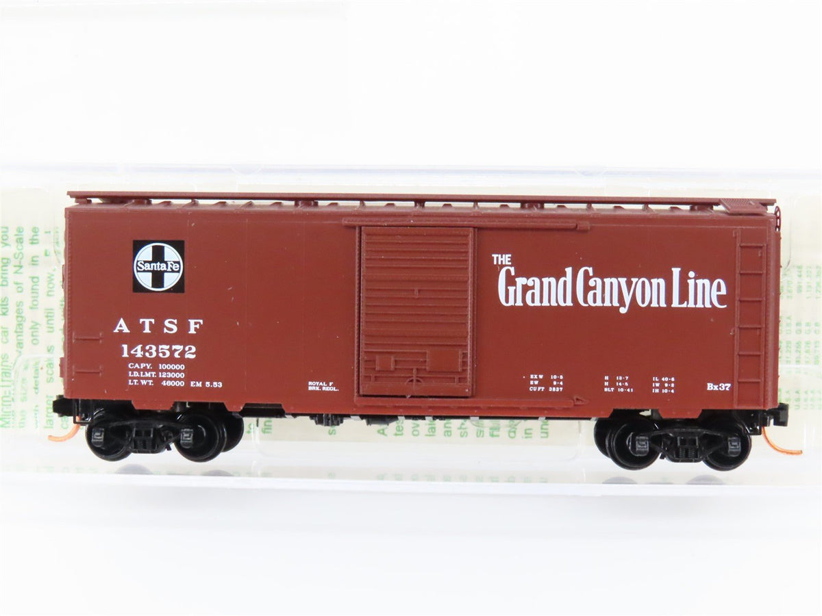 N Micro-Trains MTL 20072 ATSF Grand Canyon Line 40&#39; Boxcar #143572 - Blue Label