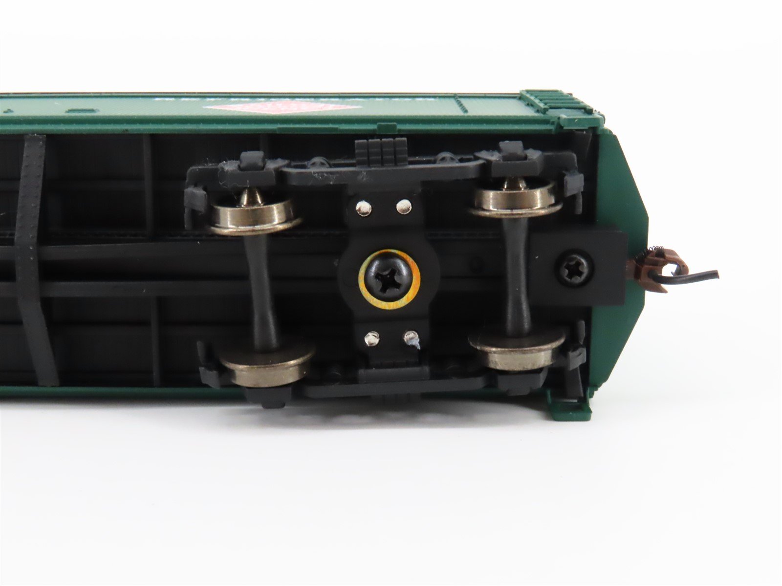 HO Walthers 932-5471 REX / REA Railway Express Agency GACX 50' Wood Reefer #319