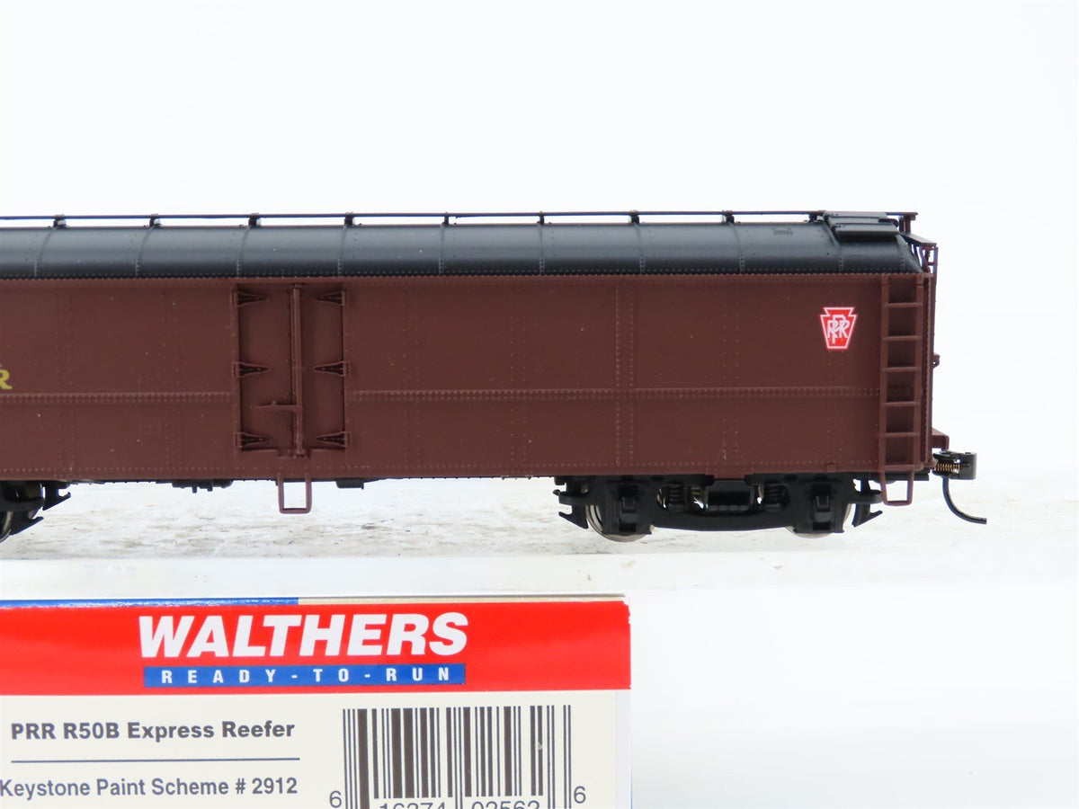 HO Scale Walthers 932-5883 PRR Pennsylvania 50&#39; R50B Express Reefer #2912